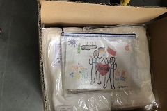 Guangzhou high school sends medical supplies to German sister school