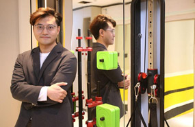 Entrepreneur in Guangzhou stretches for success