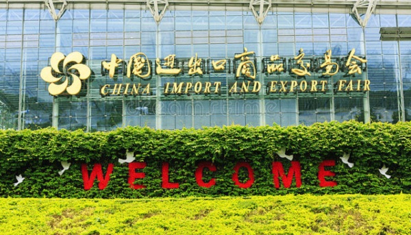 South American purchaser gives Canton Fair a big thumb's up