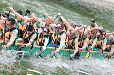 HK, Macao join in Tianhe dragon boat race for 1st time