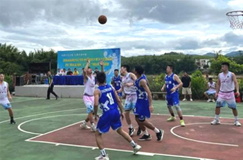 Basketball game brings Tianhe, Guangning closer together