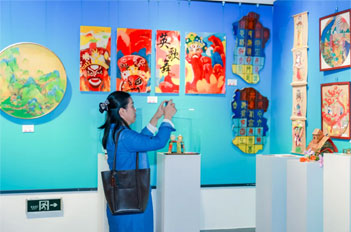 Exhibition celebrates Tianhe's intangible cultural heritage