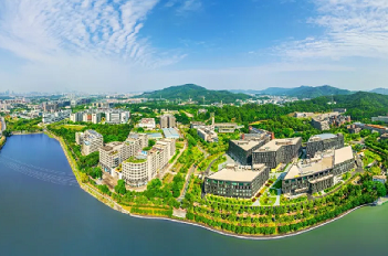 Industrial clustering effect drives growth in Tianhe Smart City