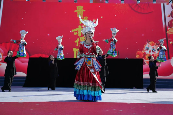 Guiyang puppet show shines at China-ASEAN Education Cooperation Week