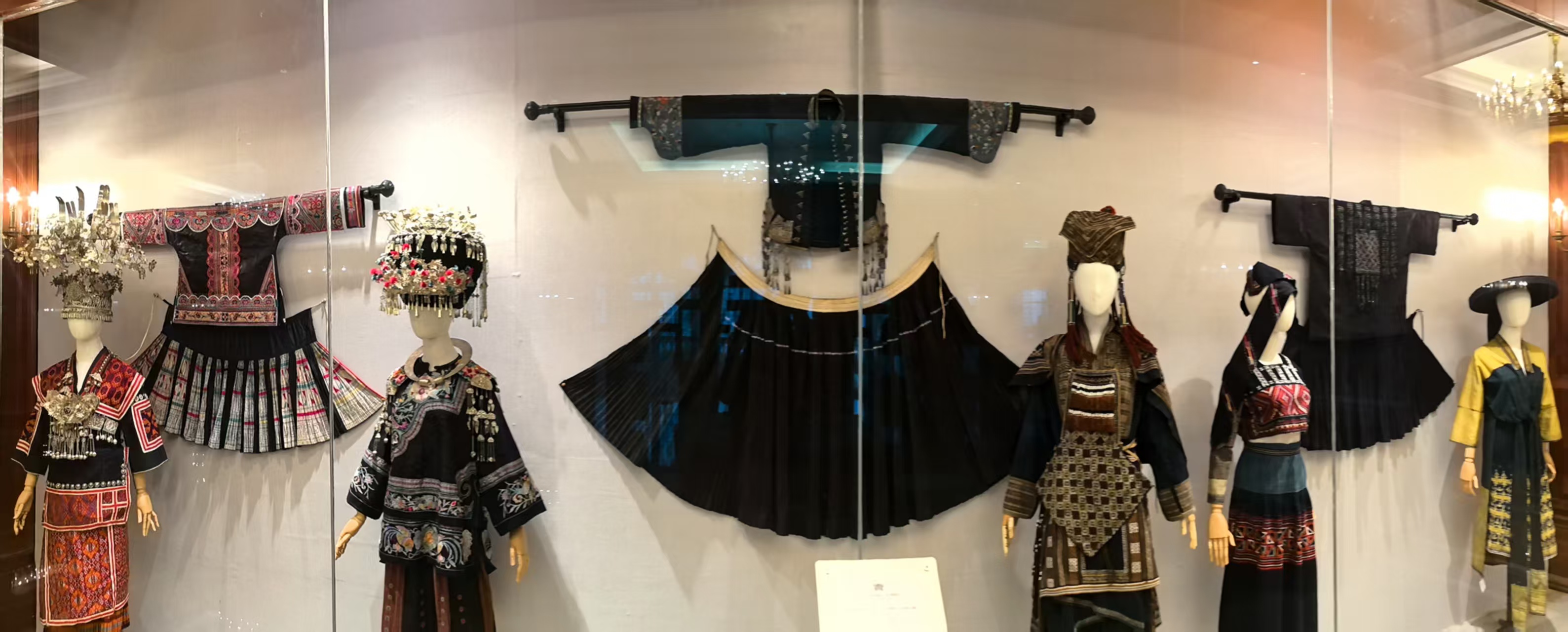 1766996726784012041.jpg 1766996726784012041.jpg