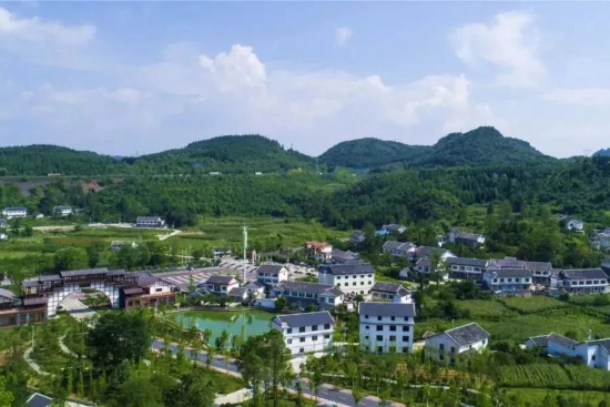Xifeng rolls out measures to bolster tourism
