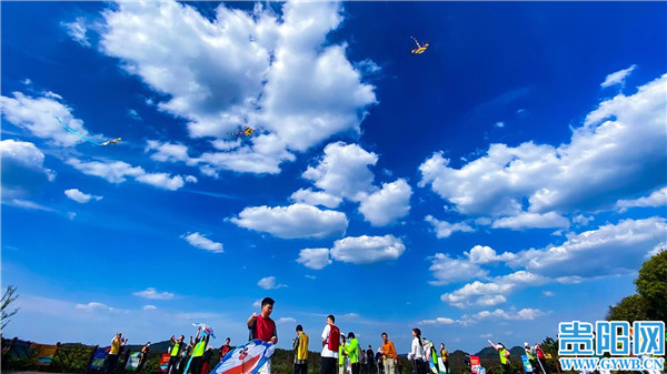 Guiyang tourism booms during May Day holiday
