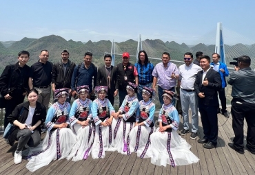 Honduran media outlets witness China's progress in Guizhou