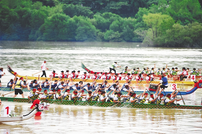 Dragon Boat Festival celebrated in Hainan with various events 