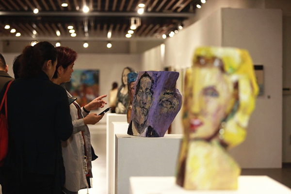 Haikou's intl art week promotes global cooperation 