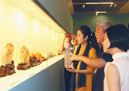 Four Hainan jade sculptures exhibited at National Museum 