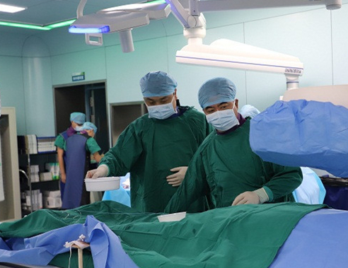 Boao Super Hospital completes 1st COMBO heart stent surgery on Chinese mainland 