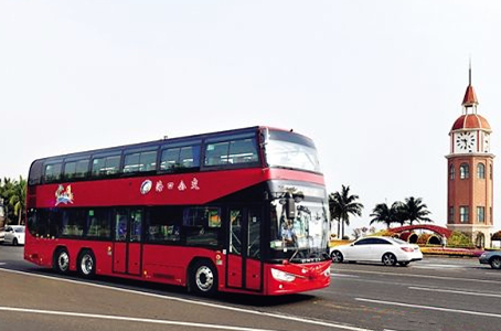 Hainan introduces pure-electric double-deck sightseeing bus 