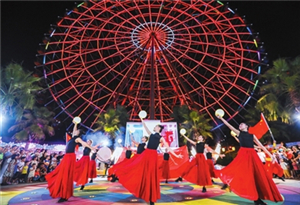 Nighttime tourism flourishes in Hainan during Golden Week 