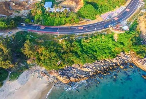 Hainan Round Island Road listed among China's most beautiful roads