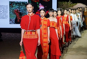 Hainan Island Fashion Week unveiled at Sanya seaside