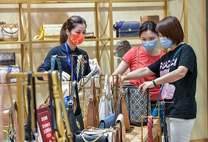 Hainan sizzles with duty-free shopping