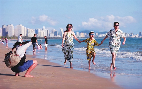 Sanya's upgraded tourism industry continues tourism boom