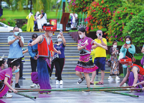 Hainan beckons to world, with steps for high-level opening-up