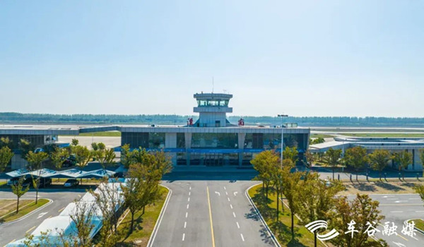 汉南机场_副本.jpg