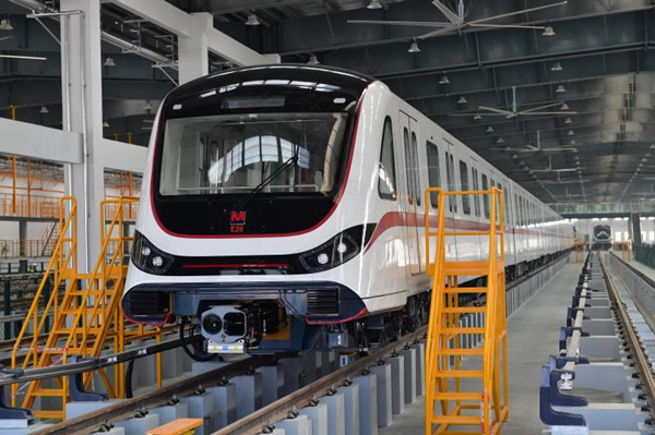 Wuhan testing high-level self-driving subway