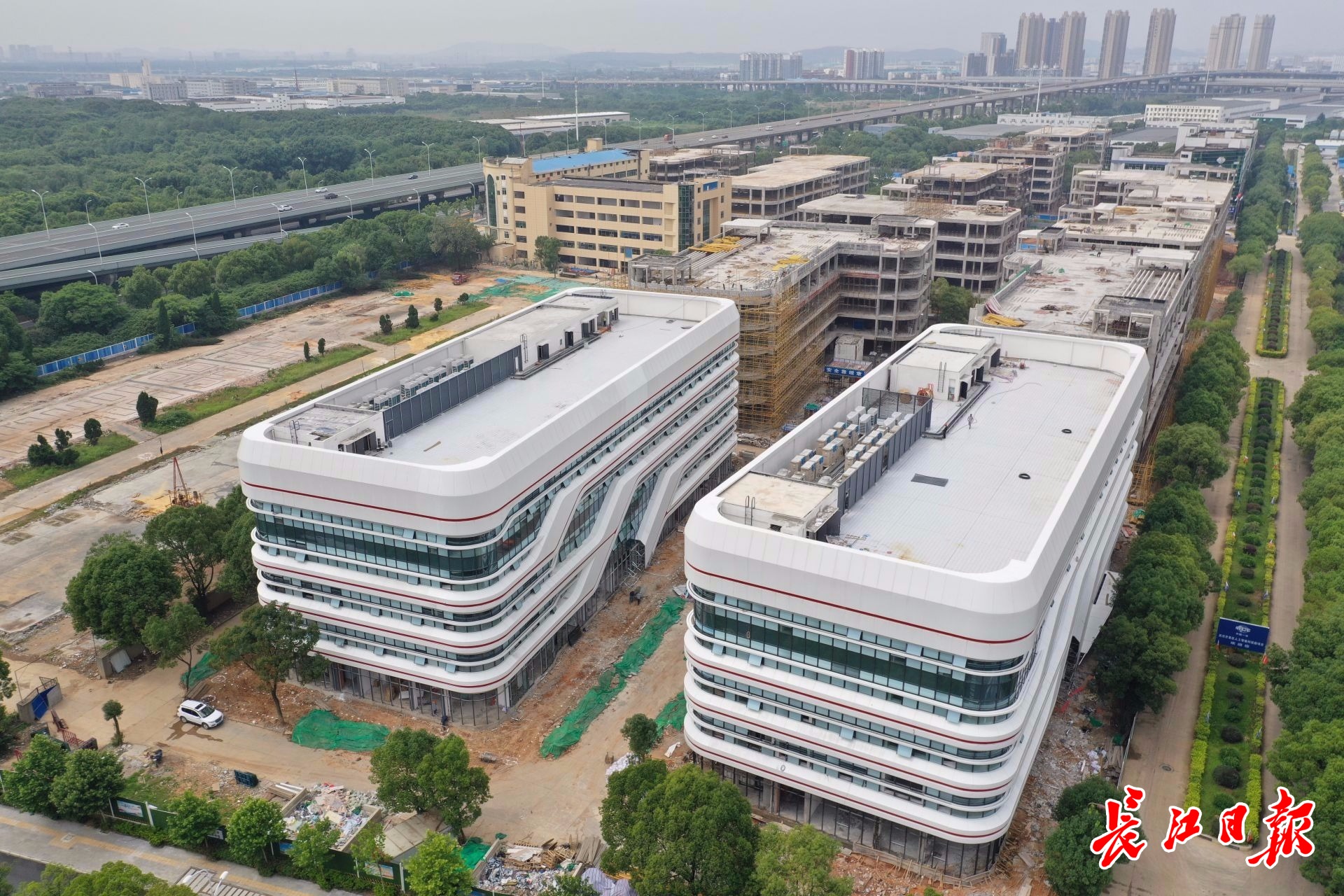 正在改建中的武汉开发区人工智能产业园.jpeg