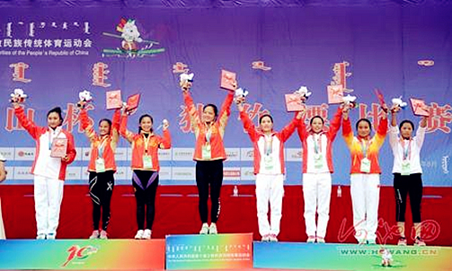 Hechi University performs well in single bamboo drafting