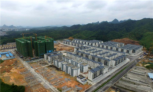 Dahua builds new residential cluster for mountain people