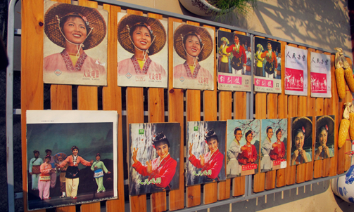 Guangxi museum exhibits collections of 'Singing Genius' Liu Sanjie