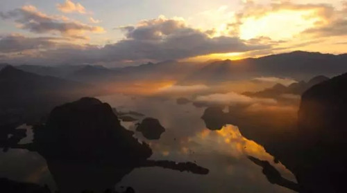 Major natural wonders in Hehci II