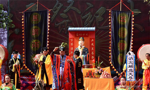 Kitchen God gives food for thought