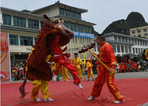 Mulam traditions staged in Luocheng