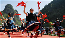 Traditional ethnic festival travels across Guangxi