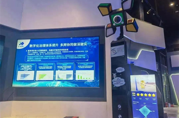 Huzhou techs dazzle at Light of Internet Expo