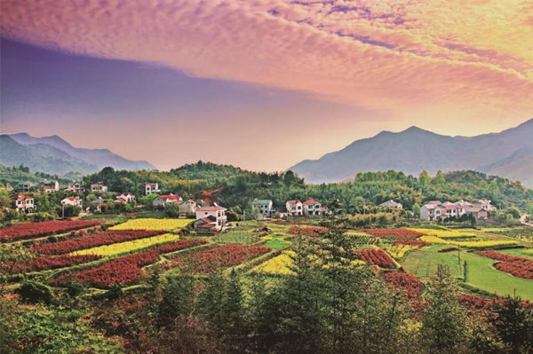 Huzhou village wins intl recognition for tourism      