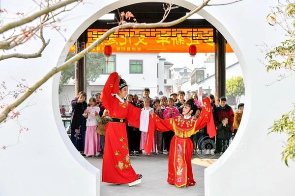 Huzhou's tourism sector recovers during Spring Festival 