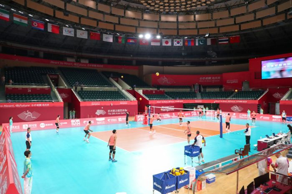 Pre-match training begins at Deqing Sports Centre Gymnasium for Asian Games