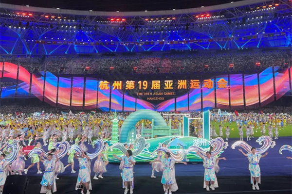 Huzhou float takes spotlight at Asiad's closing ceremony