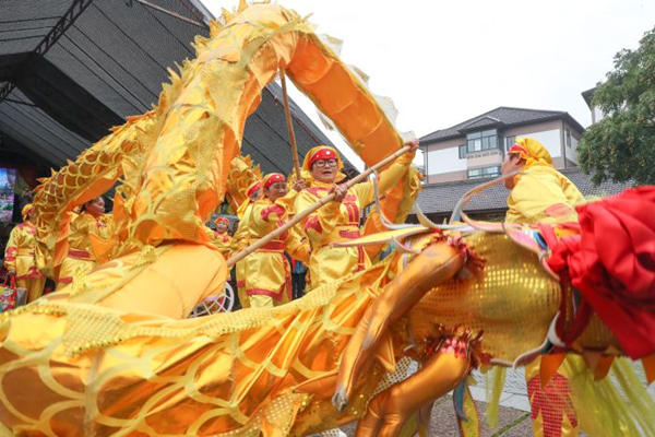Cultural, tourism festival opens in Deqing