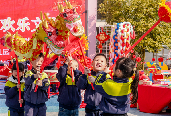 Huzhou celebrates Longtaitou Festival