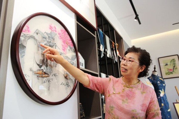 Art of Embroidery revived in Lucun village
