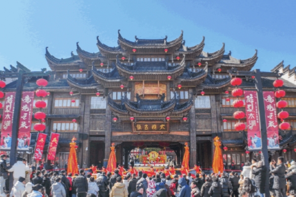 Huzhou attracts over 5.8m tourists during Spring Festival