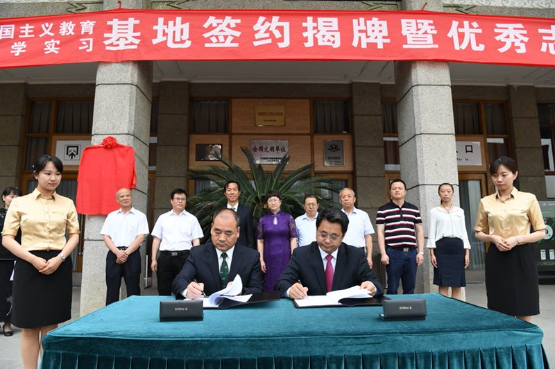 1526968791167043636.jpg 1526968791167043636.jpg