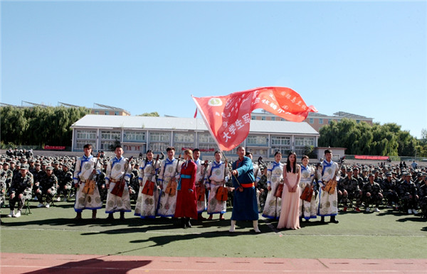 artists from the military Ulan Muqir art troupe.jpg