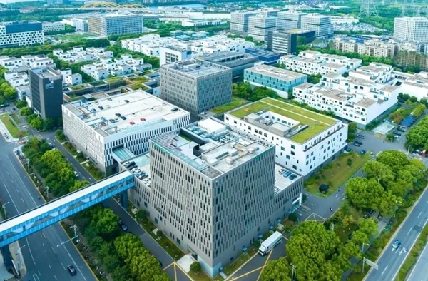 1768891889338007107.jpg 3.jpg