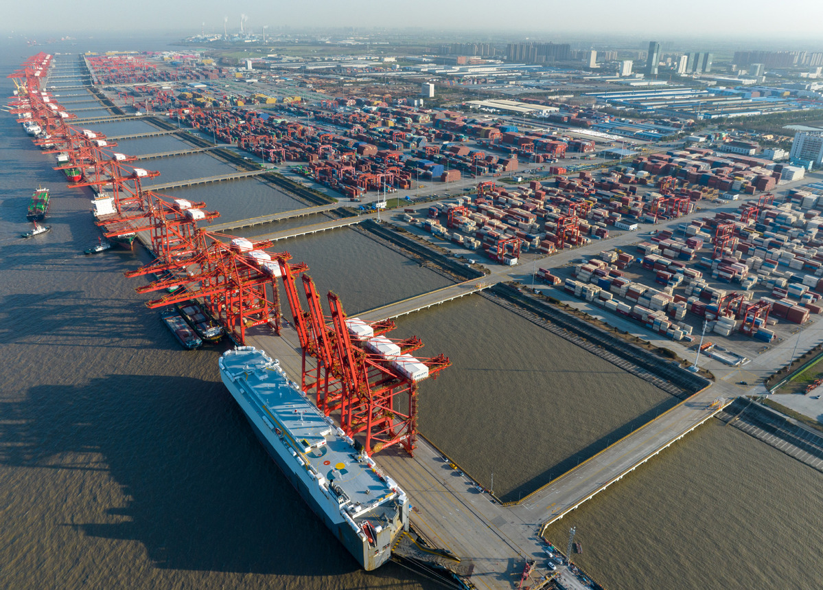 Ports get busy as foreign trade booms