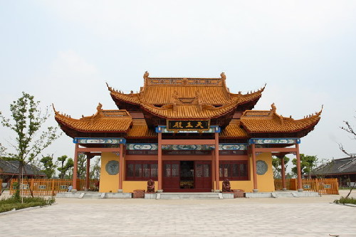 Shuangfeng Temple