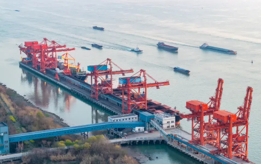 New port company registers in Taizhou zone