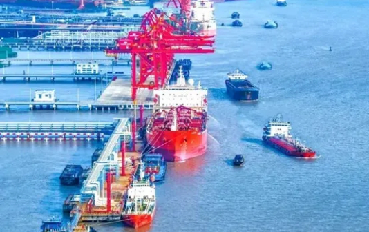 Taizhou Port makes strides in next stage of development