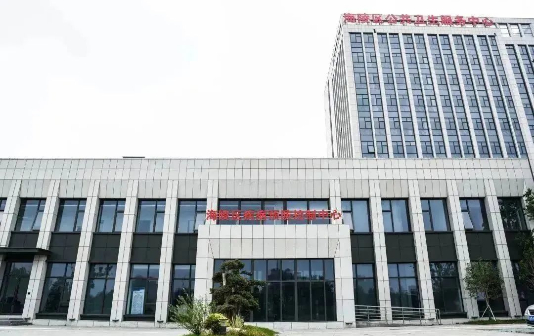 Taizhou's Hailing district boosts medical treatment service